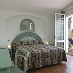 Santa Caterina Otel